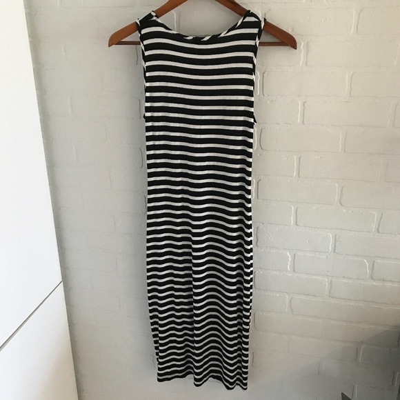 Lord & Taylor Dress Black/White Striped Tie front Black/White Maternity Size XS - Picture 8 of 10